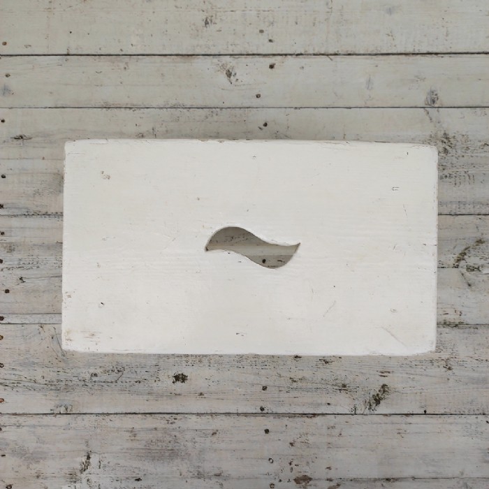 Passa il mouse sull'immagine per ingrandire Immagine dell'articolo Sgabello rurale vintage Sgabello rurale di campagna vintage n.359