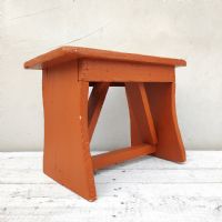 Ingrandisci l'immagine Miniatura dell'articolo Sgabello rurale vintage Sgabello rurale di campagna vintage n.360