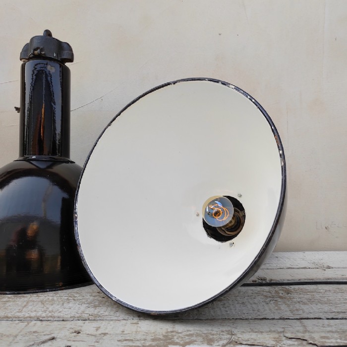 Immagine dell'articolo Lampada industriale a sospensione Lampada industriale a sospensione vintage Elektrosvit D38 n.465