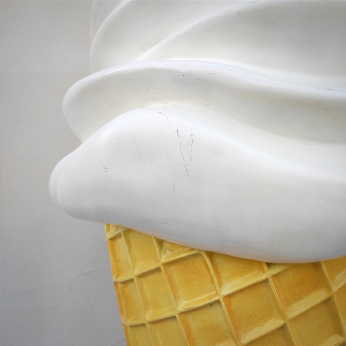 Miniatura dell'articolo Maxi cono gelato da esterno - Oggetto n.132