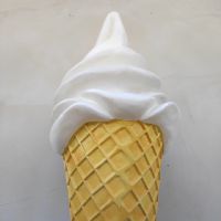 Miniatura dell'articolo Maxi cono gelato da esterno - Oggetto n.132
