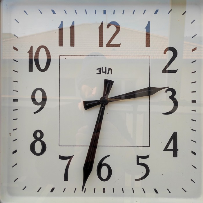 Immagine dell'articolo Orologio industriale da parete Orologio industriale sovietico quarzo vintage n.448