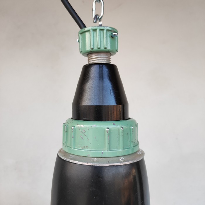 Immagine dell'articolo Lampada industriale a sospensione Lampada industriale a sospensione vintage ex Unione Sovietica CCCP D37 n.399