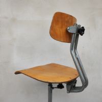 Miniatura dell'articolo Sedia sgabello industriale Sedia sgabello industriale vintage n.429