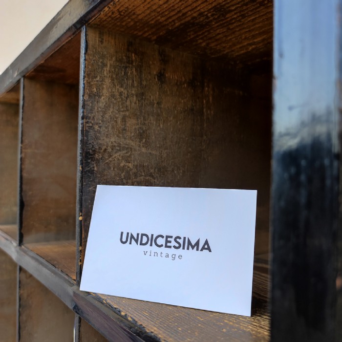 Passa il mouse sull'immagine per ingrandire Casellario industriale in legno vintage - foto 17
