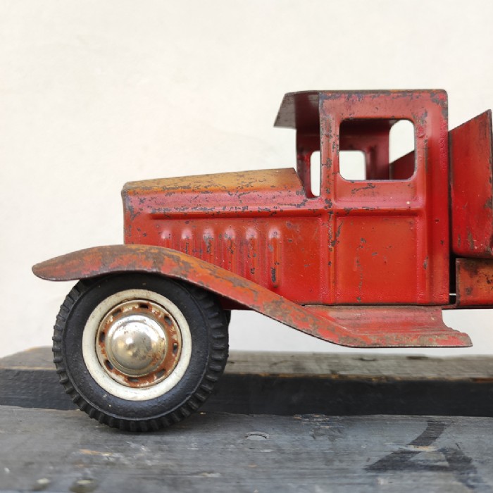 Passa il mouse sull'immagine per ingrandire Immagine dell'articolo Giocattoli Giocattolo Pick-up Ford in lamiera 1958 n.350