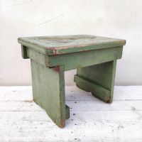 Ingrandisci l'immagine Miniatura dell'articolo Sgabello industriale Sgabello industriale in legno vintage n.379