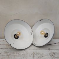 Miniatura dell'articolo Lampada industriale a sospensione Lampade (2) industriali a sospensione svizzere vintage D40 n.430