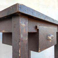 Ingrandisci l'immagine Miniatura dell'articolo Tavolo da lavoro Banchetto da calzolaio vintage n.449
