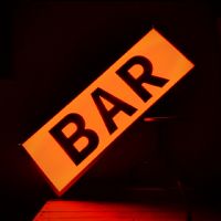 Miniatura dell'articolo Insegna luminosa BAR vintage anni 80 - Oggetto n.51
