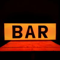 Miniatura dell'articolo Insegna luminosa BAR vintage anni 80 - Oggetto n.51