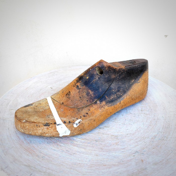 Miniatura dell'articolo Forme da scarpe in legno - Oggetto n.133