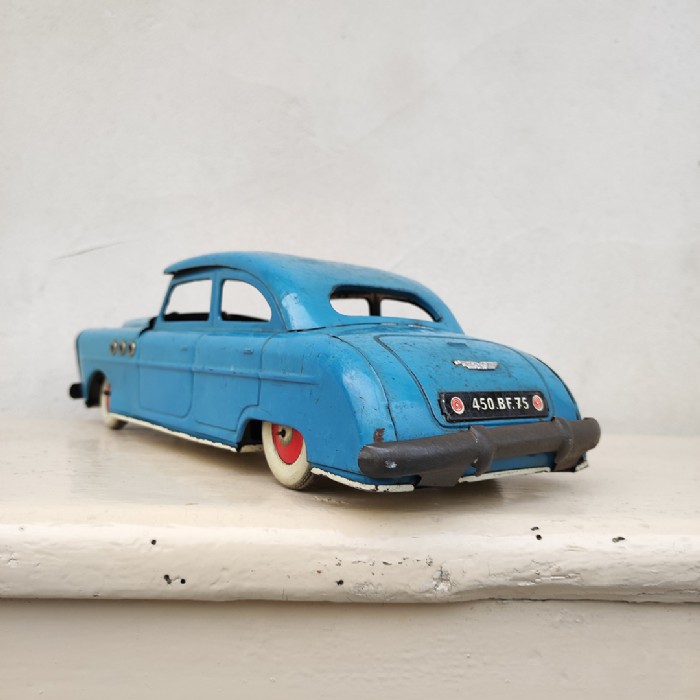 Passa il mouse sull'immagine per ingrandire Immagine dell'articolo Giocattoli Automobile giocattolo made in France vintage n.381