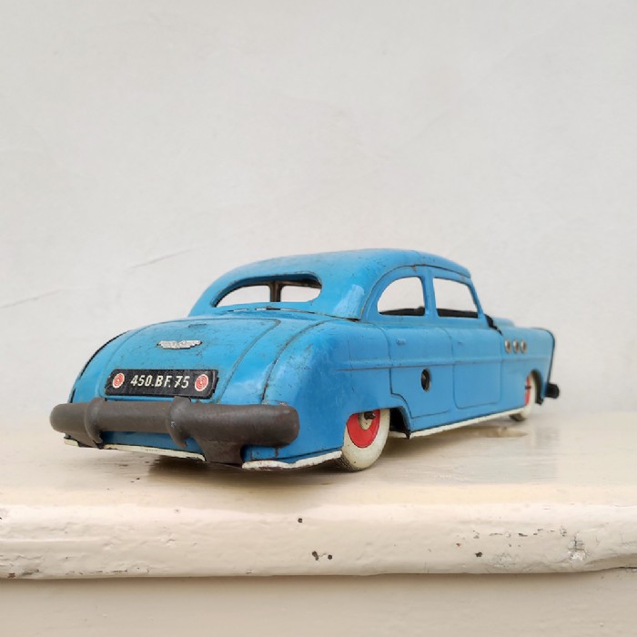 Passa il mouse sull'immagine per ingrandire Immagine dell'articolo Giocattoli Automobile giocattolo made in France vintage n.381
