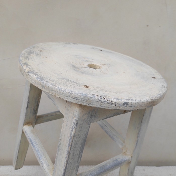 Immagine dell'articolo  Sgabello rurale di campagna vintage n.410