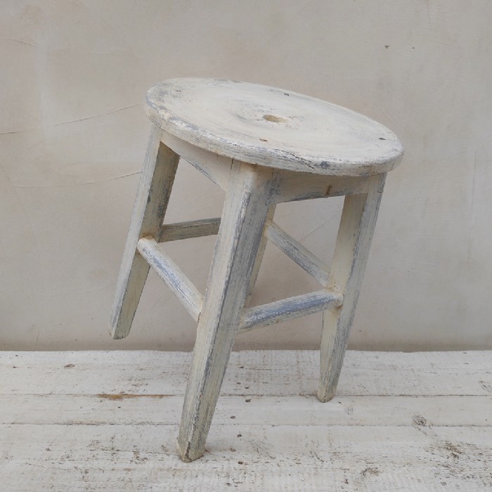 Immagine dell'articolo  Sgabello rurale di campagna vintage n.410