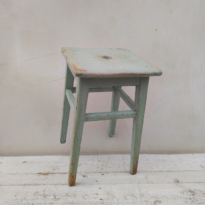 Immagine dell'articolo Sgabello rurale vintage Sgabello rurale rustico vintage n.411