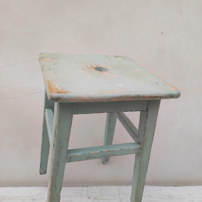 Immagine dell'articolo Sgabello rurale vintage Sgabello rurale rustico vintage n.411