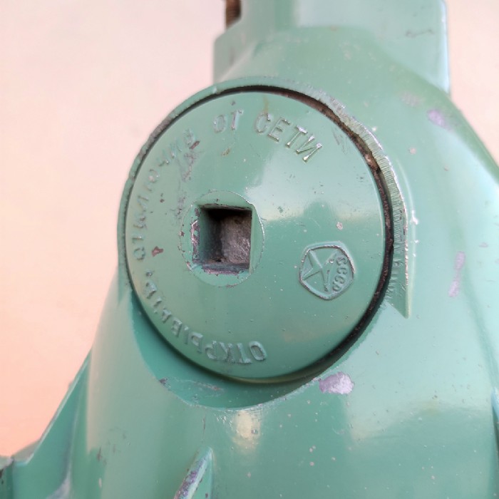 Immagine dell'articolo Lampada industriale a sospensione Lampada industriale bunker a sospensione vintage ex Unione Sovietica CCCP n.400