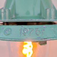 Miniatura dell'articolo Lampada industriale a sospensione Lampada industriale bunker a sospensione vintage ex Unione Sovietica CCCP n.400