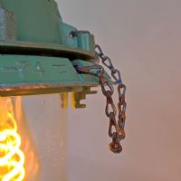 Miniatura dell'articolo Lampada industriale a sospensione Lampada industriale bunker a sospensione vintage ex Unione Sovietica CCCP n.400