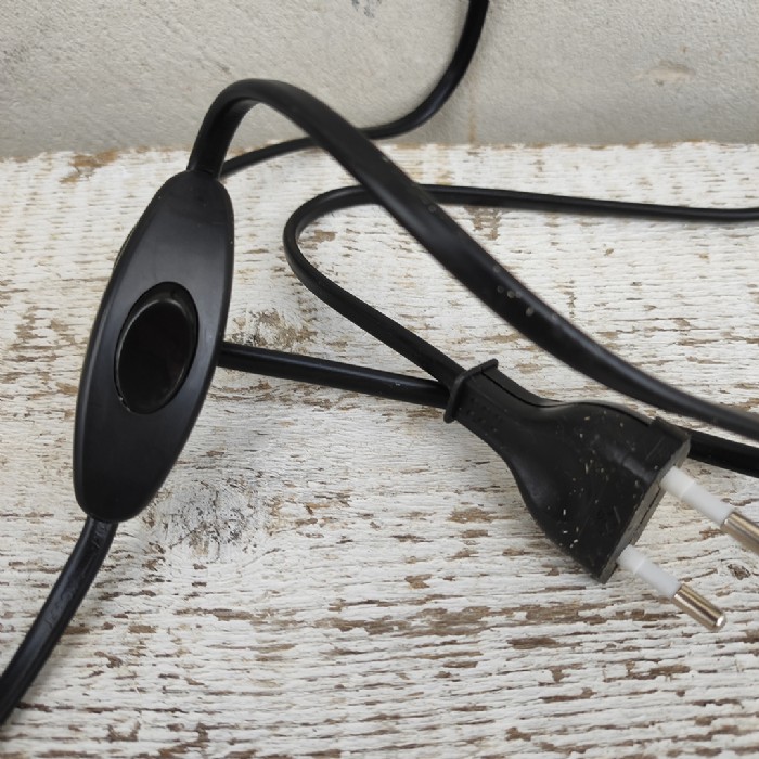 Passa il mouse sull'immagine per ingrandire Immagine dell'articolo Faro industriale Faretto industriale vintage n.467