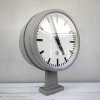 Miniatura dell'articolo Orologio industriale bifacciale TN quarzo vintage - Oggetto n.56