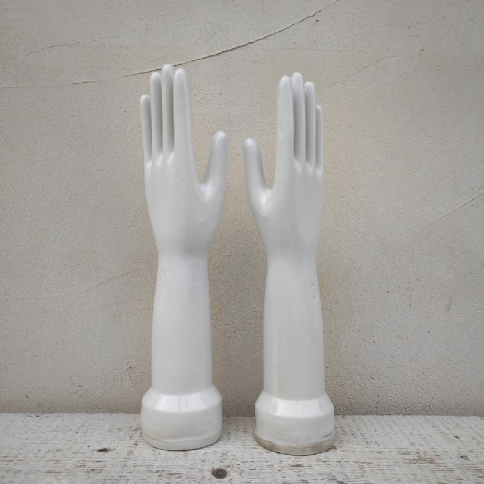 Miniatura dell'articolo Forme per guanti industriali coppia vintage - Oggetto n.281